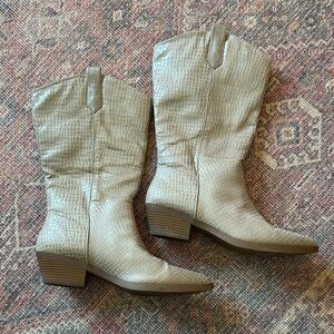 Belk Tan Croc-Patterned Heeled Boots